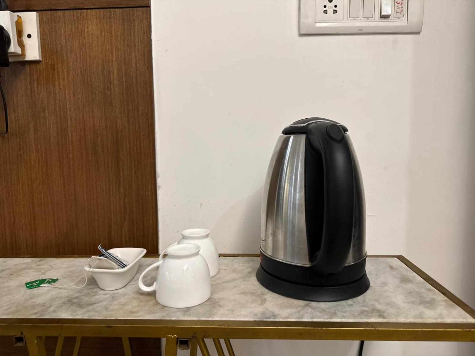 Hotel Blueberry New Delhi Eksteriør bilde